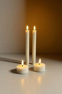 LED kaarsen set – dinerkaarsen Furu & waxinelichtjes Bøk (2×2 bundel)